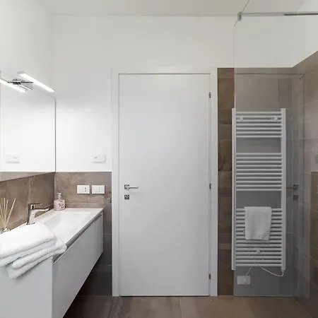 Dama 1 Apartment *