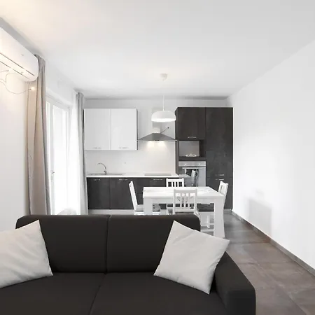 Apartment Dama 1